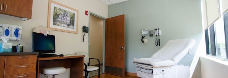 Mahmoud El Banna, MD – Internal Medicine